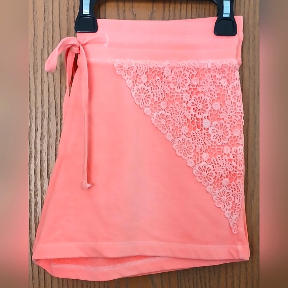 Mossimo Supply Co. Shorts size M   3-024